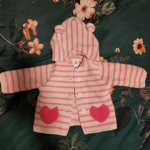 Baby Gap Brannan bear pink striped knit sweater heart pockets sz 0-3 months